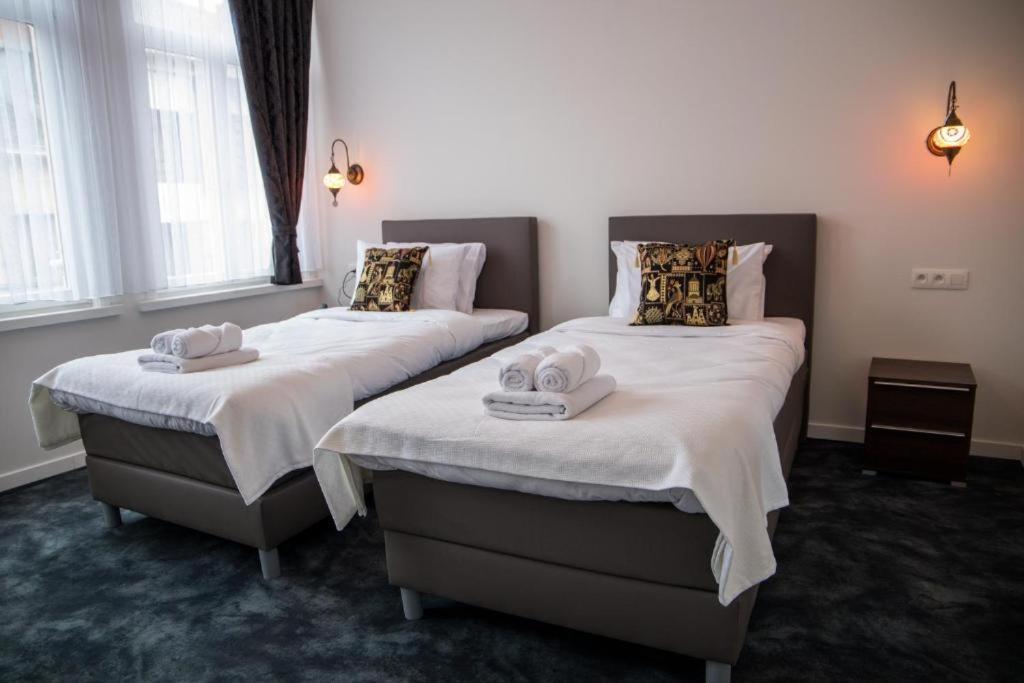 Hotel Guzy Lier Exterior foto